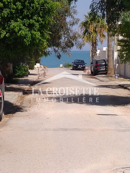 Rez-de-chaussée de villa S+3 meublé à La Marsa